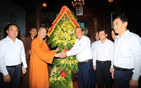 Phó Thủ tướng Trương Hòa Bình chúc mừng Lễ Phật đản